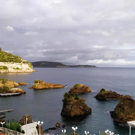 Del Pozzo *